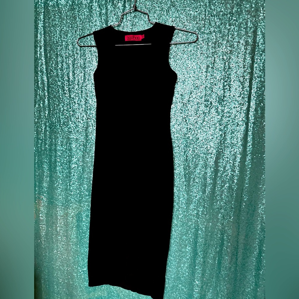 Boohoo Little Black Dress / Plunge Neck Bodycon Midi Dress for ladies size 2 - Picture 11 of 12